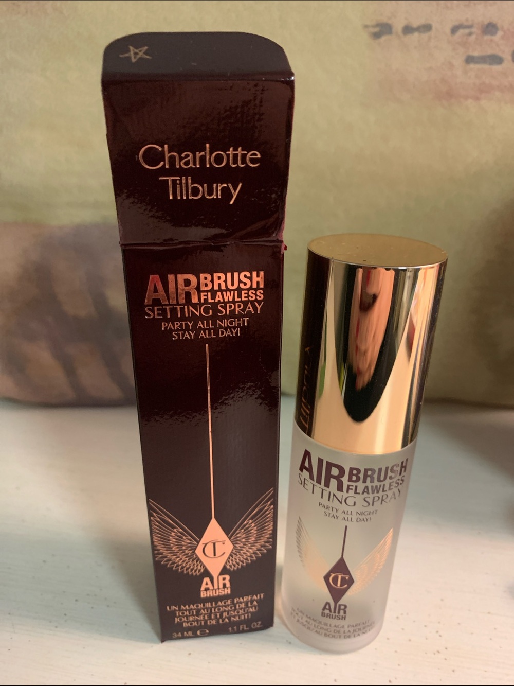 Charlotte Tilbury Airbrush Flawless Hydrating & Waterproof Setting Spray
